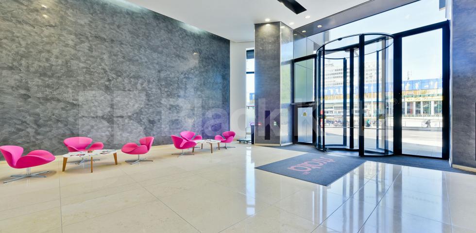 			UNDER OFFER , 1 Bedroom, 1 bath, 1 reception Flat			 Strata, Walworth Road, Elephant and Castle